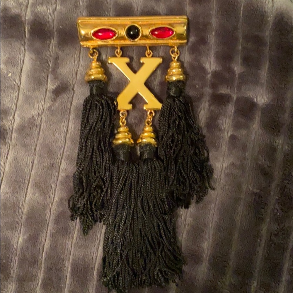 Pin
